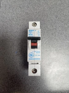 GENERAL ELECTRIC 32 AMP Type B MCB BREAKER SERIES E 628109 014132 32A B32 32A GE - Picture 1 of 6