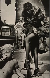 HELMUT NEWTON Fashion Photograph -1979 Photo Litho special collection - Picture 1 of 2