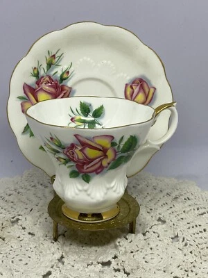 Royal Albert Sweetheart розы чашка блюдце и стойка - Изображение 1 из 4