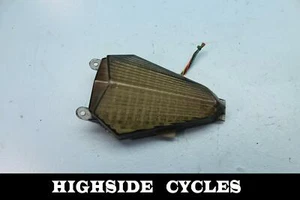 1037 06-07 LUZ TRASERA INTEGRADA YAMAHA YZF R6 FRENO TRASERO R6R - Imagen 1 de 8