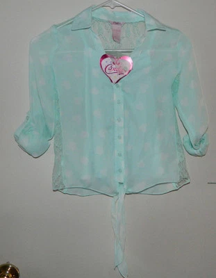 New Youth Girl Candie's Green White Long 3/4 Sleeve Buttom Down Shirt XS/S 7/8 - Image 1 of 4