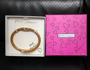 Betsey Johnson Enamel Curved Pencil Hinged Bangle Bracelet GOLD GLITTER NWT - Picture 1 of 13