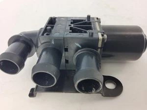 MINI F56 Elektro BEV Cooper SE Kühlmittel Wasser Regelventil Umschaltung 8572508 - Bild 1 von 15