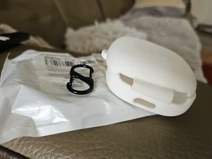 JBL Live Pro 2 Silikon Schutzhülle  - Bild 1 von 2