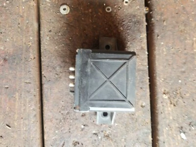 Mercedes-Benz E320 E430 E500 S-Class Relay Control Unit P: 000 545 06 32 OEM #1 - Image 1 of 4