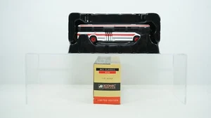 Iconic Replicas 1:87 Scale MCI Classic TTC Toronto Transit Bus 87-0392 NEW B15 - Picture 1 of 9