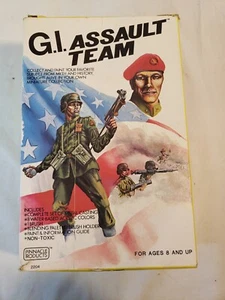 G.I. Assault Team Pinnacle Products #2204 New Old Stock 1982 Metallguss Figuren - Bild 1 von 3