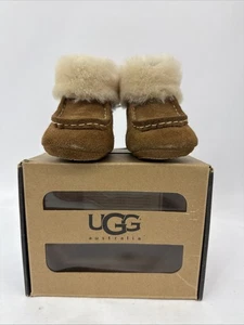 UGG Säugling Kleinkind 2/3 (6-12 Monate) Stiefeletten Messgerät Kastanie - Bild 1 von 20
