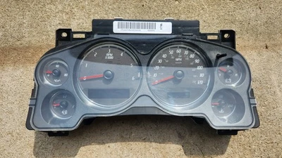 2007 - 2013 GMC Yukon Denali Speedometer Instrument Gauge Cluster OEM 15899915 - Image 1 of 4