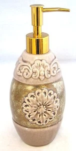 NEW PURPLE,MAUVE 3D FLOWER FLORAL+LEAF VINES CERAMIC GOLD SOAP+LOTION DISPENSER - Picture 1 of 3