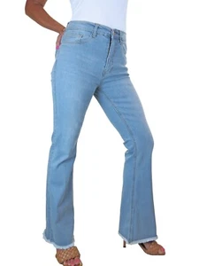 Pantalones de mezclilla para mujer acampanados elásticos cintura alta dobladillo crudo azul blanqueador talla 18 - Imagen 1 de 8
