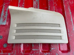 Cadillac SRX 2005 Right/passenger Trunk boot trim cover 03021G Tan/beige - Bild 1 von 12