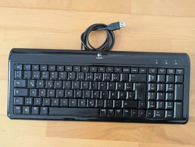 Logitech Ultra Flat Keyboard Y-BP62a, USB, QWERTZ schwarz, sehr guter Zustand! - Bild 1 von 2