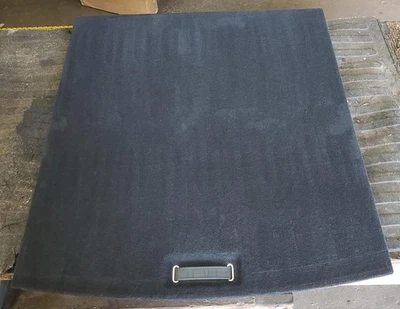 18 19 20 21 22 23 24 25 VELAR área de carga tampa de poço de roda sobressalente; preto ébano - Imagem 1 de 4