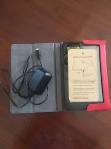 Amazon 1st Gen Kindle Tablet with  8 GB Memory 7'' and Red M-Edge Case