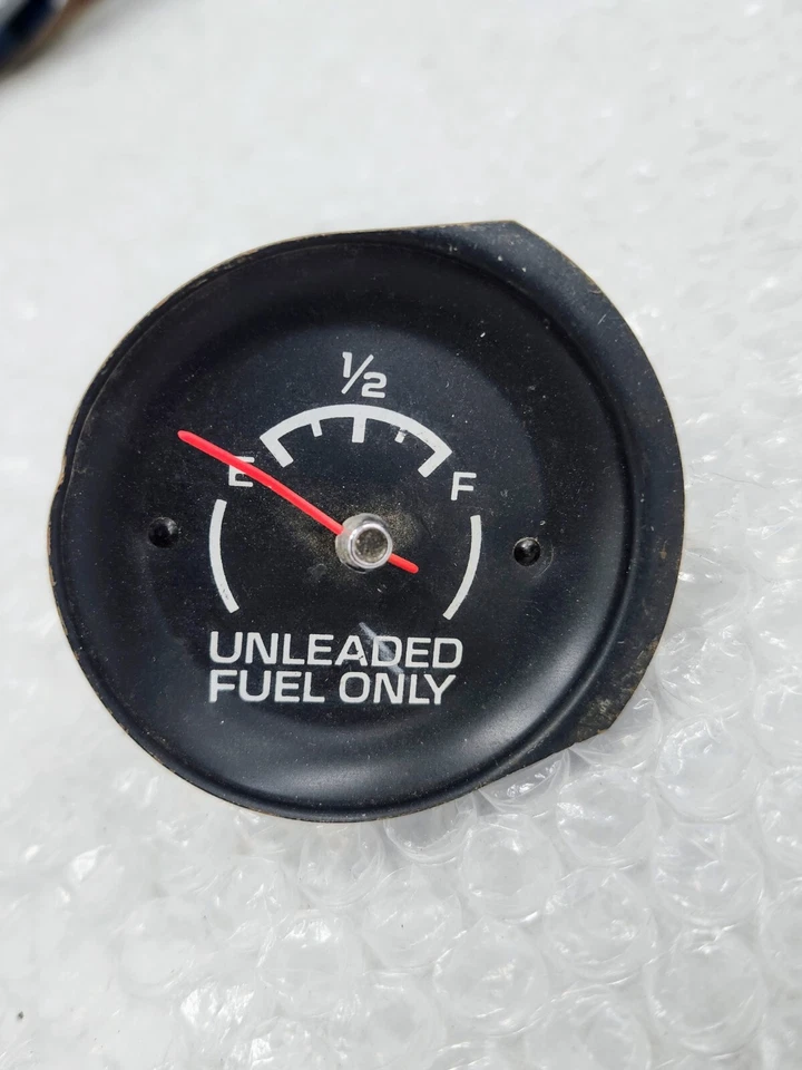 Датчик уровня топлива 75-76 C3 Corvette только для неэтилированного топлива OEM непроверенный Gm - Изображение 1 из 3