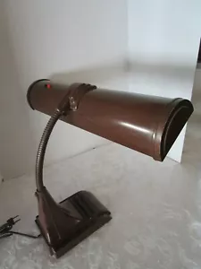 VTG.ART DECO BROWN METAL DESK LAMP SPECIALTY CO. CHICAGO Machine era 20"T 1930s - Picture 1 of 14