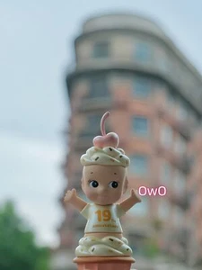Authentic Sonny Angel 19th Anniversary Limited Mini Figure - Designer Toy 🎉 - Picture 1 of 2