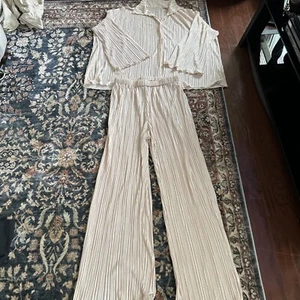 SHEIN  WOMEN'S SIMPLE DAILY TOP & PANTS 3- PIECE SET CREAM . SIZE L - Picture 1 of 3