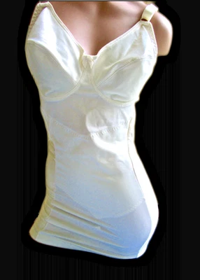 shapewear vintage Crown-ette, 38D, lycra marfim acetinado, sutiã + cinto, espartilho deslizante - Imagem 1 de 4