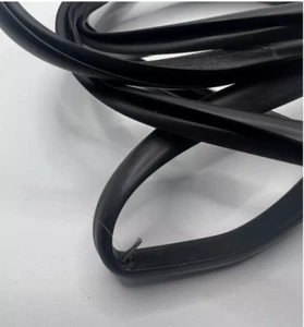 GENUINE BLANCO OVEN DOOR SEAL BFS95WB, BFS95WFF, BFS95WG 090148009902R - Picture 1 of 4