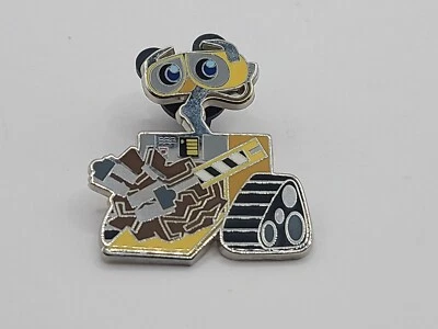 Prendedor Disney Coleccionable - Wall-E Sosteniendo Basura - Wall-E - Como Nuevo Foto 1 de 3