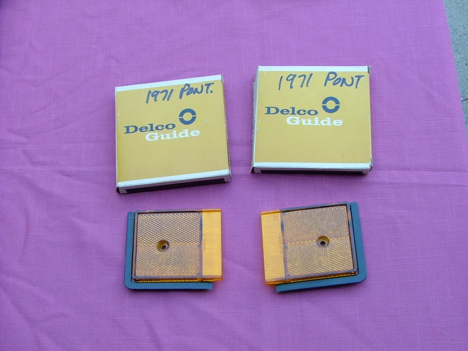 Pontiac 1971 guardabarros delantero marcador lateral luz reflejo lentes, par LH RH, ¡NUEVO! lente Foto 1 de 3