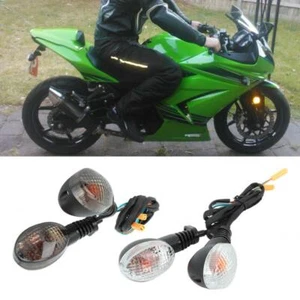 Turning Signals Indicator Light For KAWASAKI NINJA 250R KLX250SF/S VN650 KLX230 - Picture 1 of 5