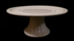 SMALL LA CUCINA COLLECTION WHITE GLAZED CERAMIC/PORCELAIN PEDESTAL CUPCAKE STAND - Picture 1 of 5