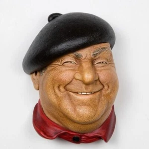 Bosson's Chalkware Kopf Pierre 4 1/2 Zoll hoch mit Etikett Wanddekor - Bild 1 von 2