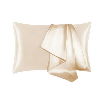 Soft Breathable Mulberry Silk Pillowcase - Hair & Skin Friendly, Hidden Zipper - Image 1 of 4