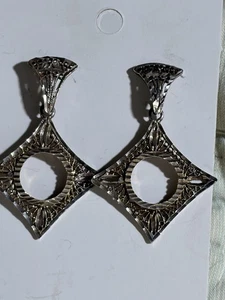 Pendientes colgantes vintage de plata esterlina con poste de filigrana para mujer que miden 1 3/4 - Imagen 1 de 6