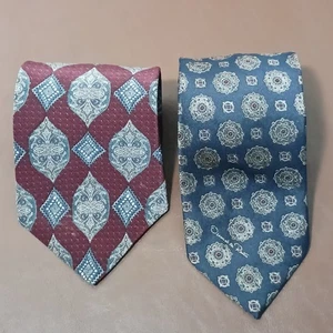 Oscar de la Renta Ties Lot of 2 Clasic Style 1 Burgundy Print,1 Blue Print - Picture 1 of 8