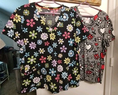 White Cross Flowers & Hearts Lot 2 Women's Scrub Tops Size XL  - Image 1 of 4