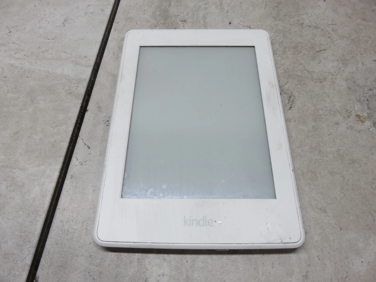 Amazon Kindle Paperwhite 7th Generation White eBook Readers for