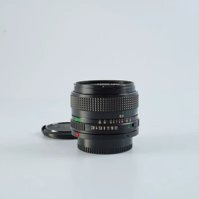 NEAR MINT Canon FD 28mm F/2.8 Prime Lens - Image 1 of 4