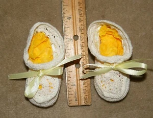 Vntg Hand Crochet Doll Baby Booties Shoes Yellow Ribbons Nice Cond REDUCED!!! - Picture 1 of 3