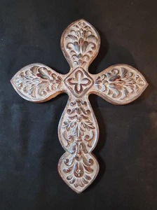 Vintage Look Cross Wall Art Rustic Farmhouse Home & Garden Decor Heavy Resin - Picture 1 of 8