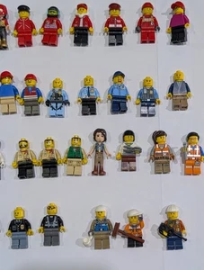 Lote a granel 44 figuras Lego Ninjago Lego City, Harry Potter y más - Imagen 1 de 9