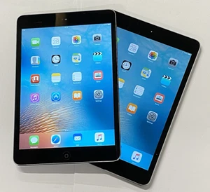 Joblot 2x iPad Mini 16GB Black Wi-Fi Only 7.9in screen Apple Tablet- Fair Cond. - Picture 1 of 22
