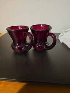 2 VTG Ruby Red Cocktail Cordial Shot glasses New Martinsville Glass Moondrops - Picture 1 of 12