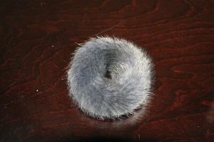 New Blue Grey Mink Fur Scrunchie Scrunchy Efurs4less - Picture 1 of 1