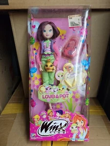 NEW Winx Club Love & Pet Tecna & Chicko Pet Rainbow Witty Toys 2009 HTF NIB - Picture 1 of 4