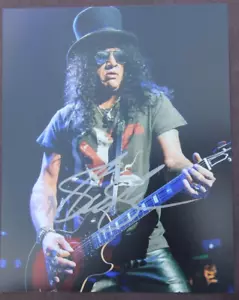 SLASH Autographed 8x10 signed photo W/ COA - GUNS N ROSES - Picture 1 of 2
