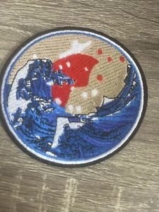 Japanese Ocean Surf Wave Sunset Kanagawa Embroidered Patch - Iron On/Sew On - Picture 1 of 2