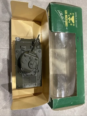 SOLIDO SHERMAN 6053  COLLECTION MILITAIRE EN BOITE - Photo 1/3