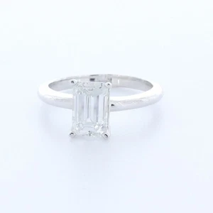 1.5 CT Lab-Created Diamond D/VVS2 Emerald 18K White Gold Classic Solitaire Ring - Picture 1 of 2
