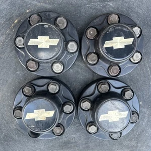 1988 - 1999 CHEVROLET SILVERADO 1500 SUBURBAN BLACK CENTER CAP SET OF 4 FACTORY - Picture 1 of 8