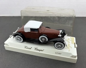 Solido Age d’or Cord Coupe 4080 1/43 Diecast Car Model Red Black White Case - Picture 1 of 8