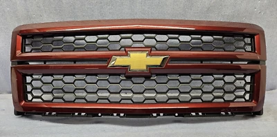 2014 2015 雪佛兰索罗德 1500 前格栅 SONOMA 红色原始设备制造商 22757227 — 第 1/4 张图片